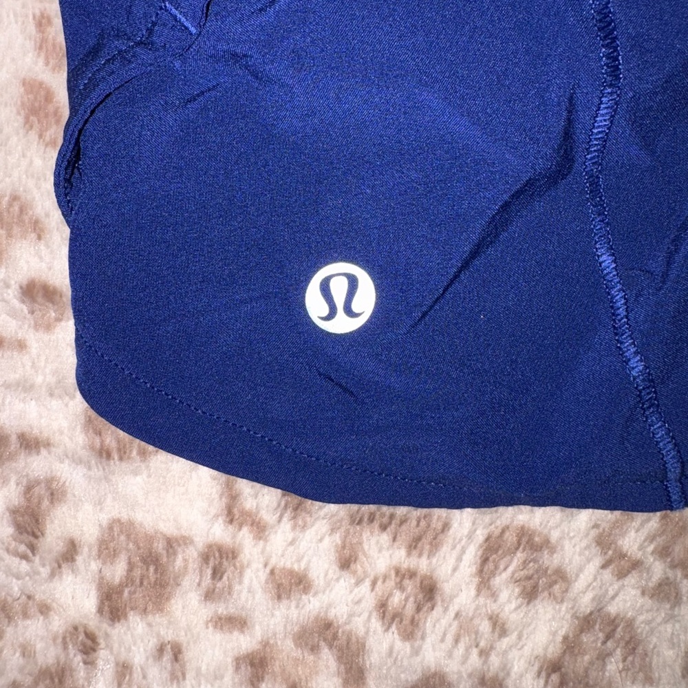 Lululemon Cream and Brown Patterned Fabric